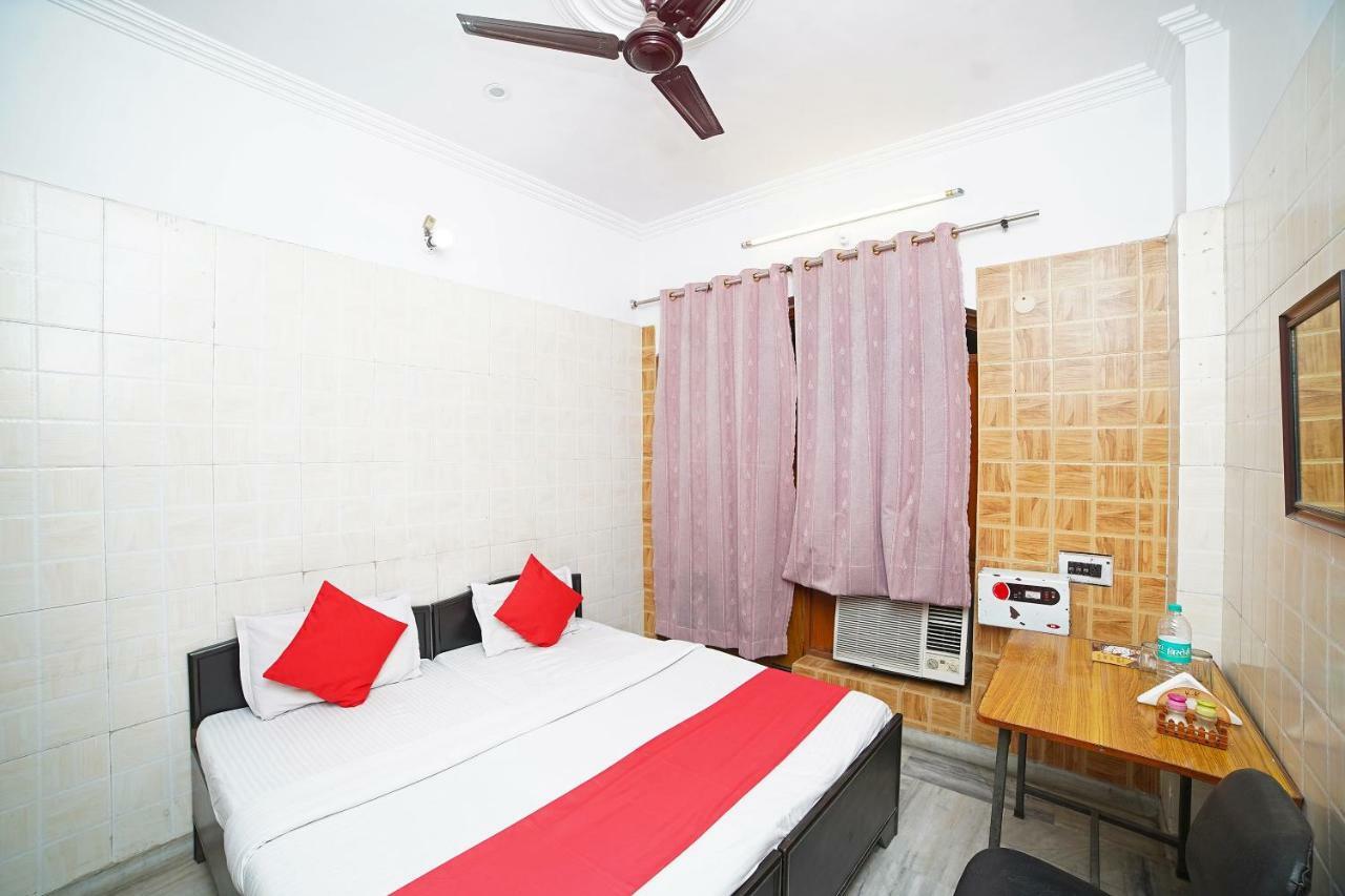Oyo 39543 Hotel Kk Pantnagar Esterno foto