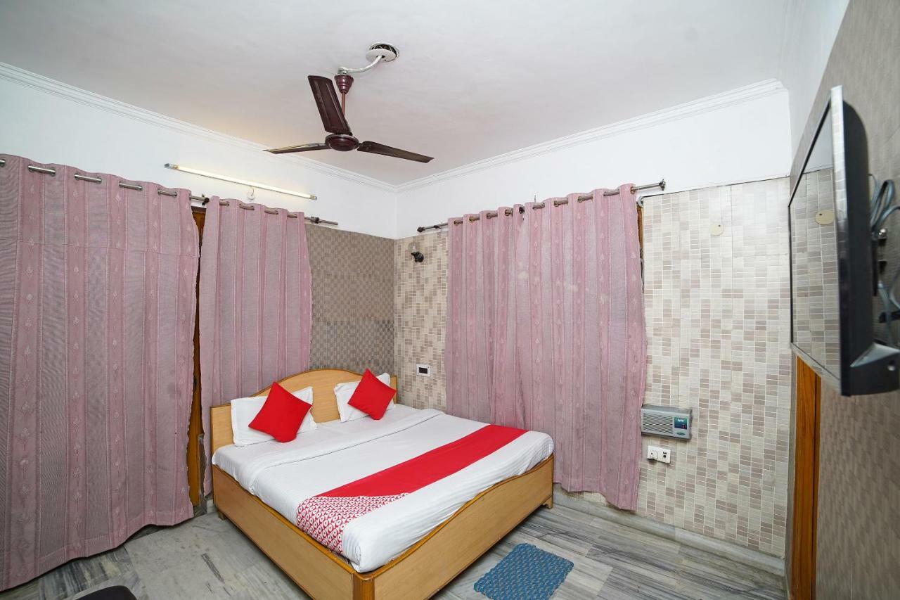 Oyo 39543 Hotel Kk Pantnagar Esterno foto